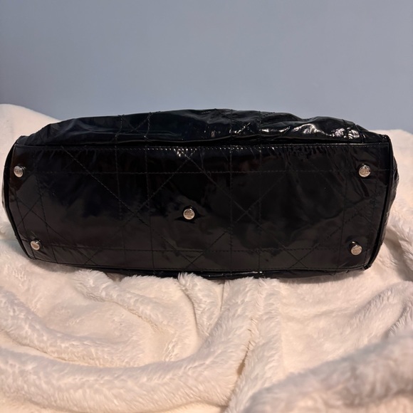 Dior Pre-owned 2003 Black Patent Le Trente Handbag - Picture 4 of 8